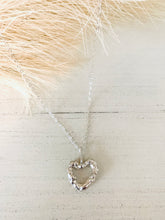 Load image into Gallery viewer, Molten Heart Necklace