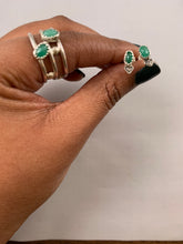 Load image into Gallery viewer, Emerald Love
