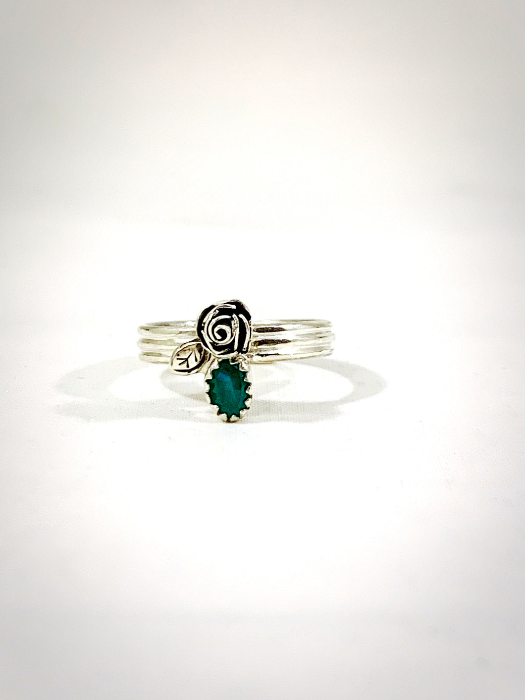 Rose 🌹 Emerald Ring